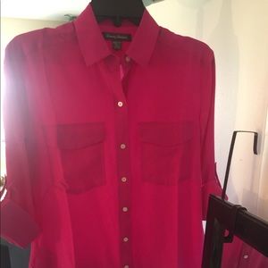 Tommy Bahama 100% Silk Button Down Blouse